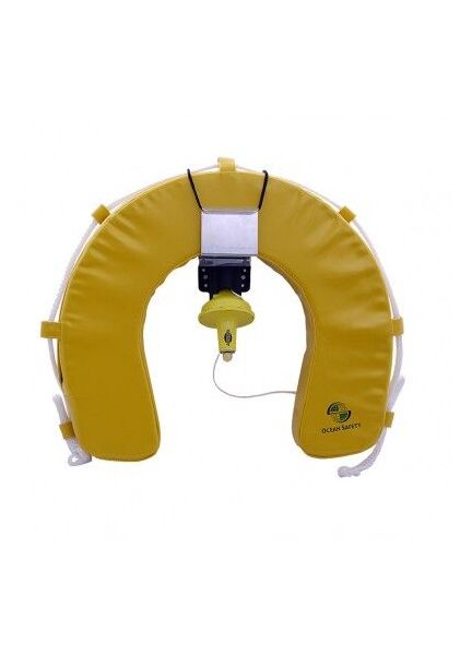 Ocean Safety Horseshoe Set with Apollo Compact Light
