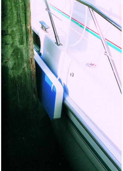 Majoni Flat Fender Size 3