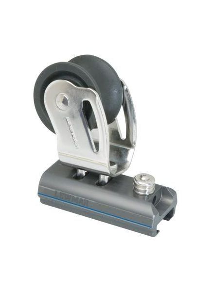 Lewmar Size 3 T-Track SS Stirrup, Plunger car