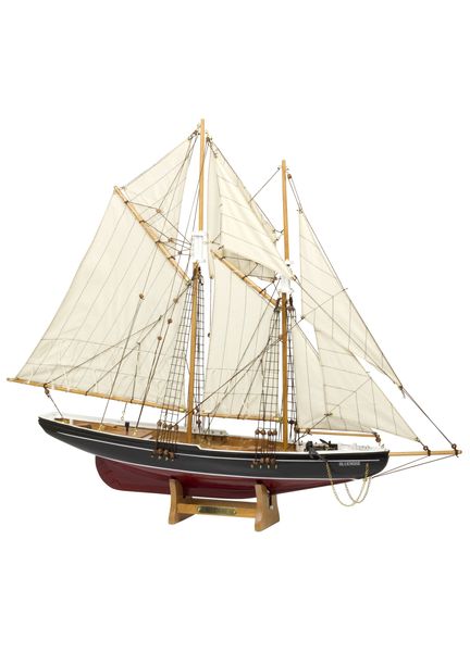 Bluenose Yacht 80cm