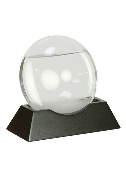 Nauticalia Storm Globe